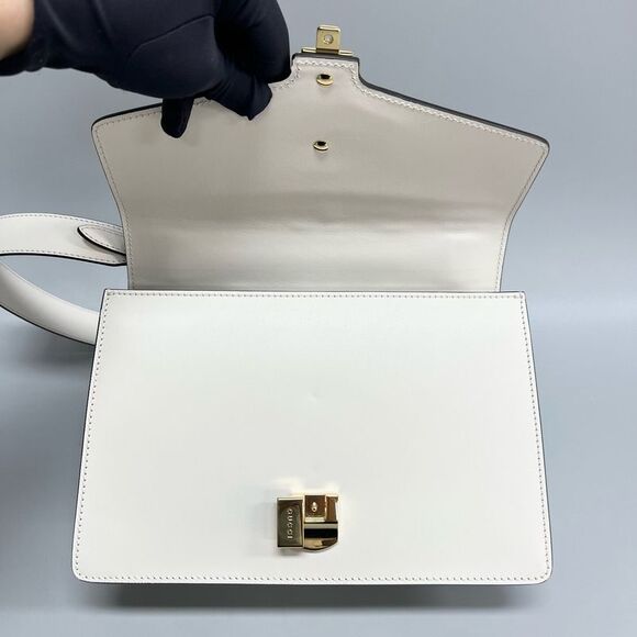 Gucci Women Pre-Loved Bag Very Good Condition - Picture 8 of 9